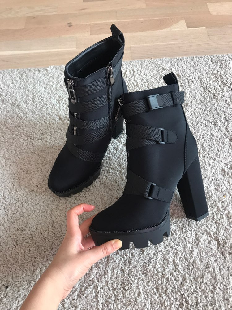 Boutique All Black Waterproof Platform Boots